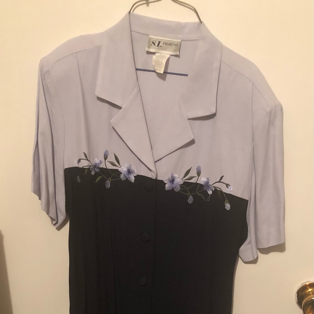 S.L. Fashion woman’s size 16 dress, dry clean only